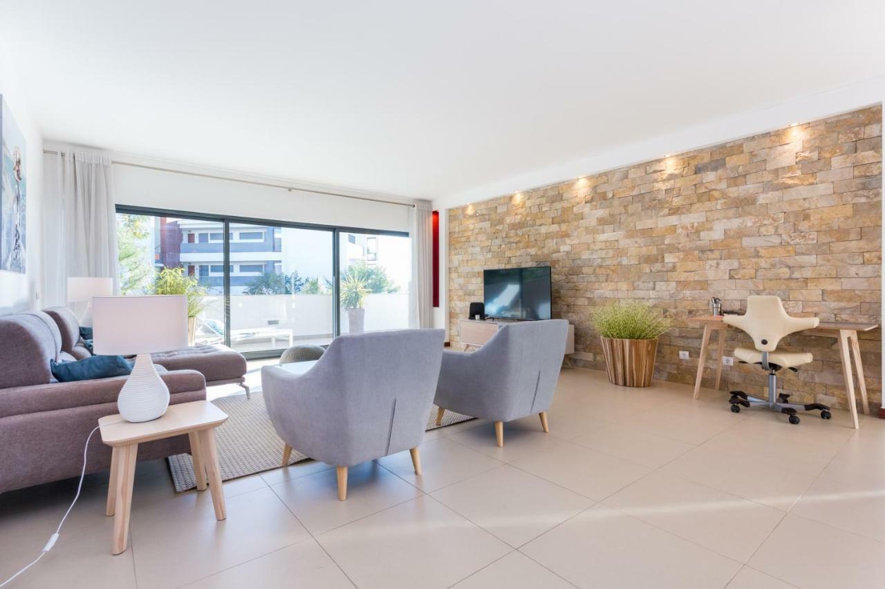 Apartment Spacious Balcony Family